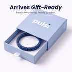 Pulsi gift box with a dark blue bracelet: arrives gift-ready